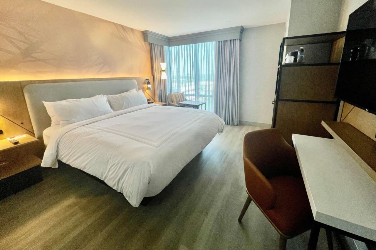 Готель Houston Marriott North Екстер'єр фото