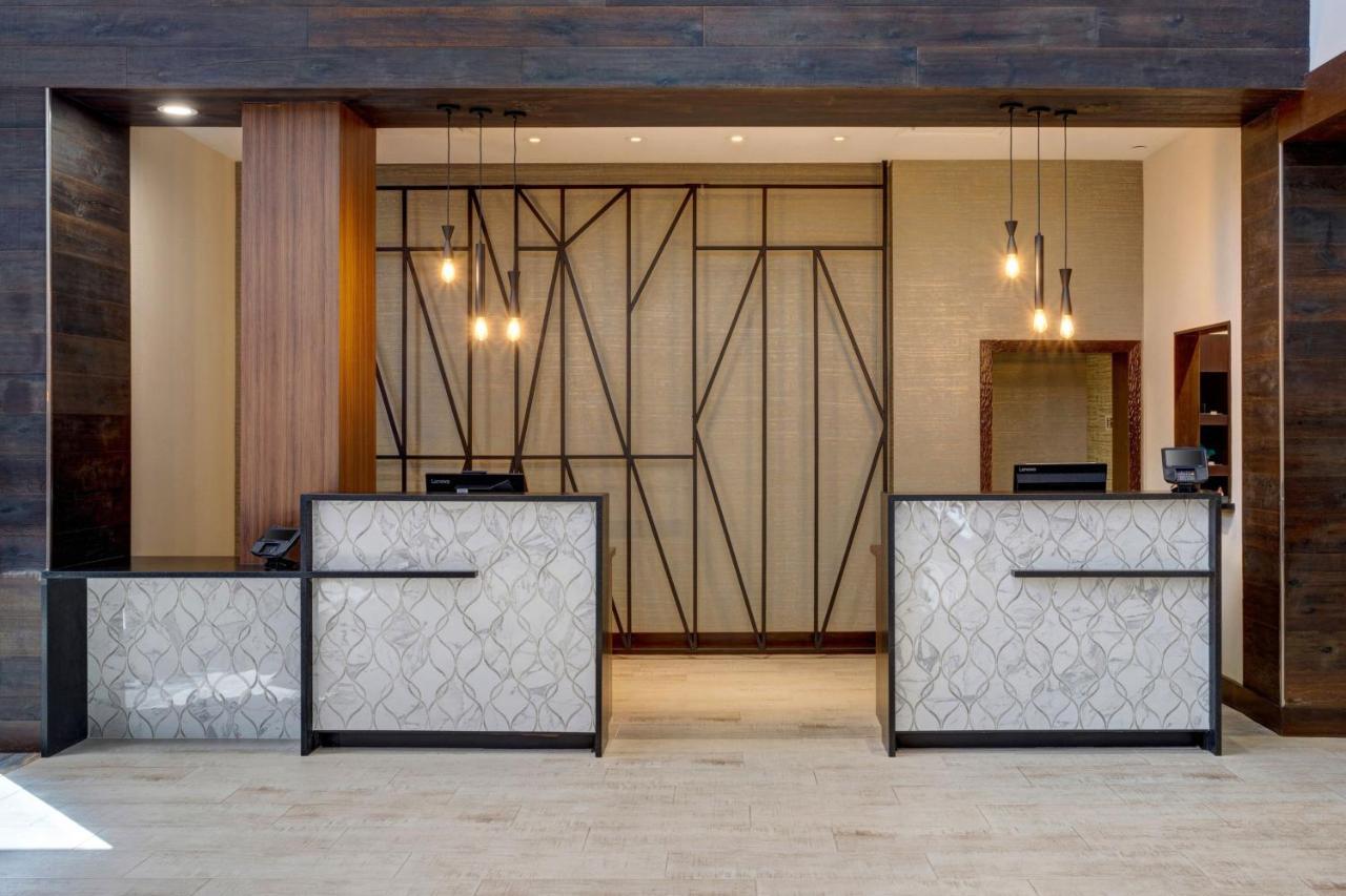 Готель Houston Marriott North Екстер'єр фото
