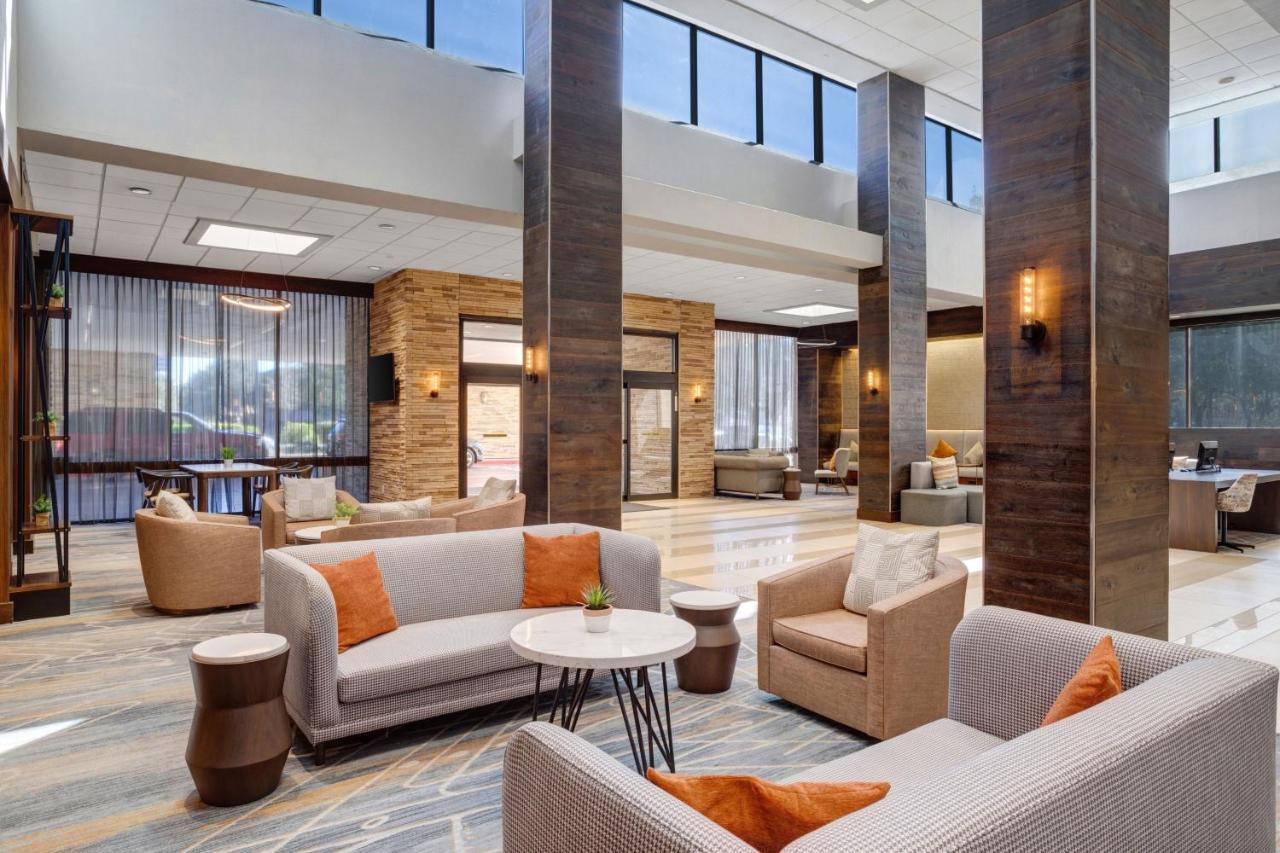 Готель Houston Marriott North Екстер'єр фото