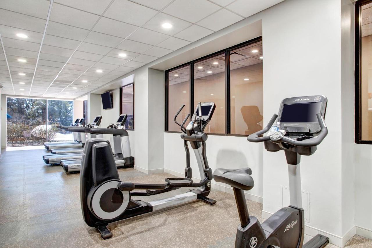 Готель Houston Marriott North Екстер'єр фото
