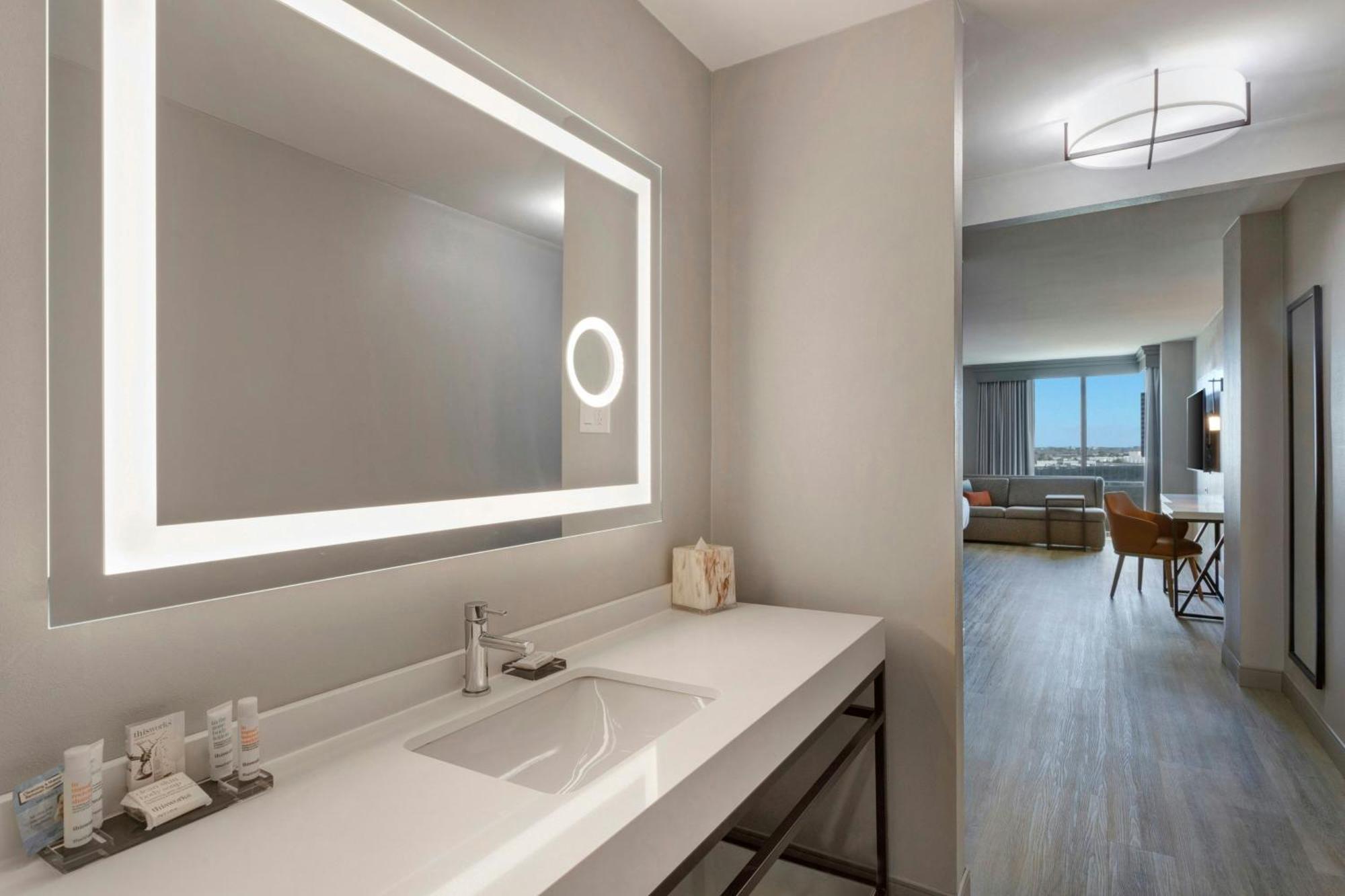 Готель Houston Marriott North Екстер'єр фото
