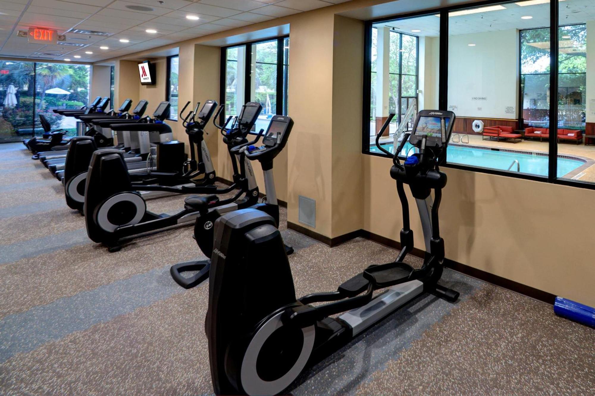 Готель Houston Marriott North Екстер'єр фото